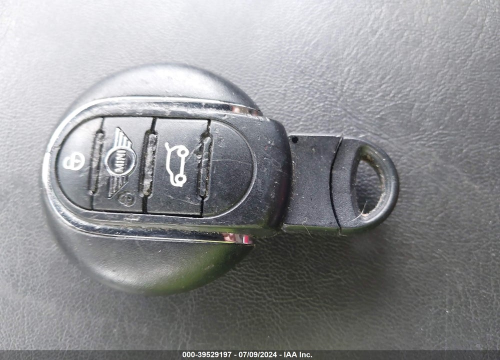 2020 MINI HARDTOP COOPER S VIN: WMWXR5C0XL2M18455