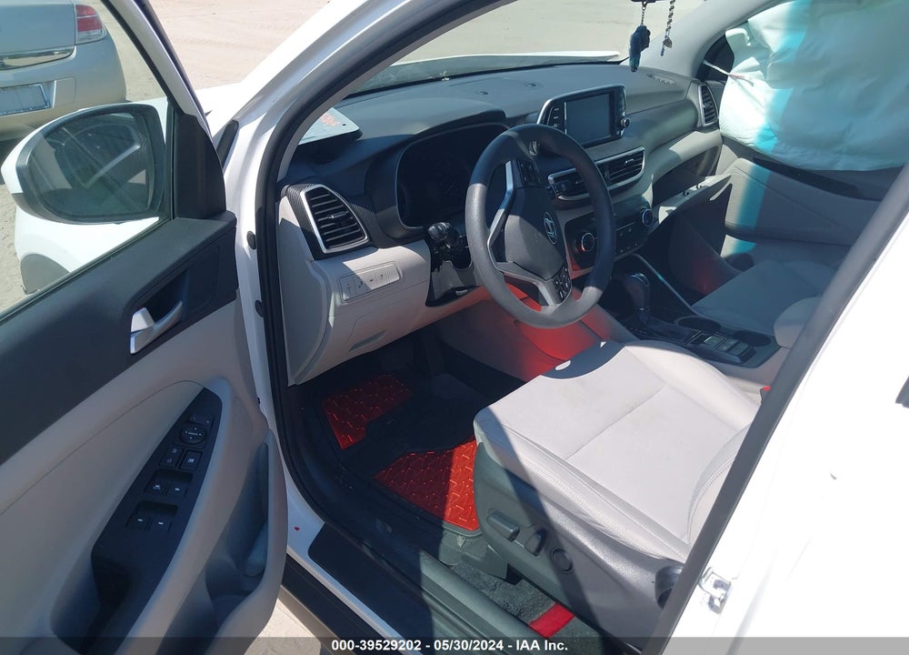 2021 HYUNDAI TUCSON VALUE VIN: KM8J33A40MU311694