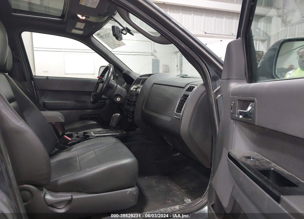 2009 FORD ESCAPE LIMITED VIN: 1FMCU04G99KA09060