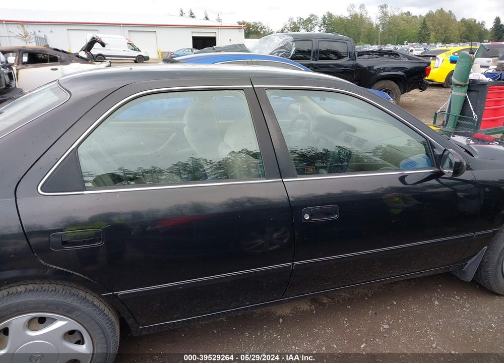 1998 TOYOTA CAMRY LE V6 VIN: JT2BF22K3W0104940