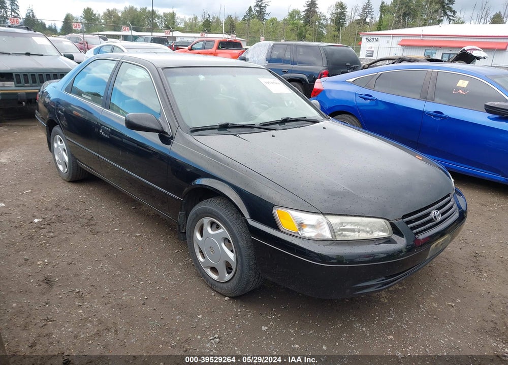 1998 TOYOTA CAMRY LE V6 VIN: JT2BF22K3W0104940
