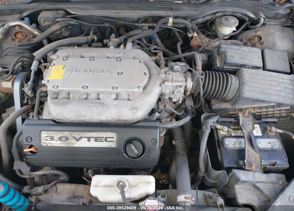 2004 HONDA ACCORD 3.0 EX VIN: 1HGCM82664A002452