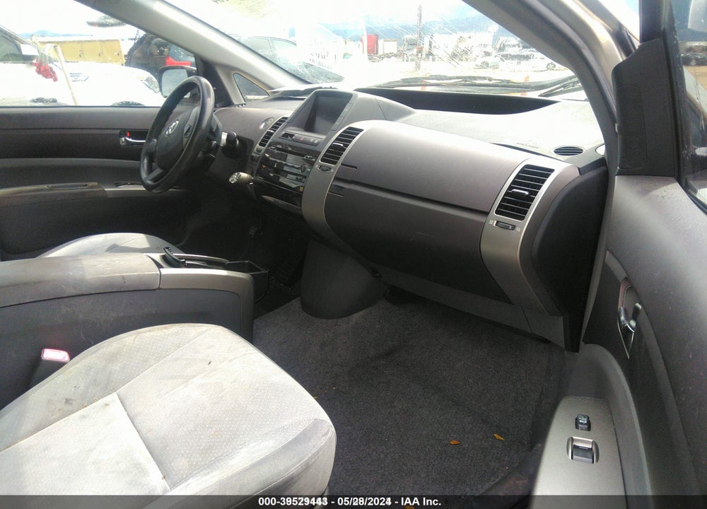 2005 TOYOTA PRIUS VIN: JTDKB20U553048746