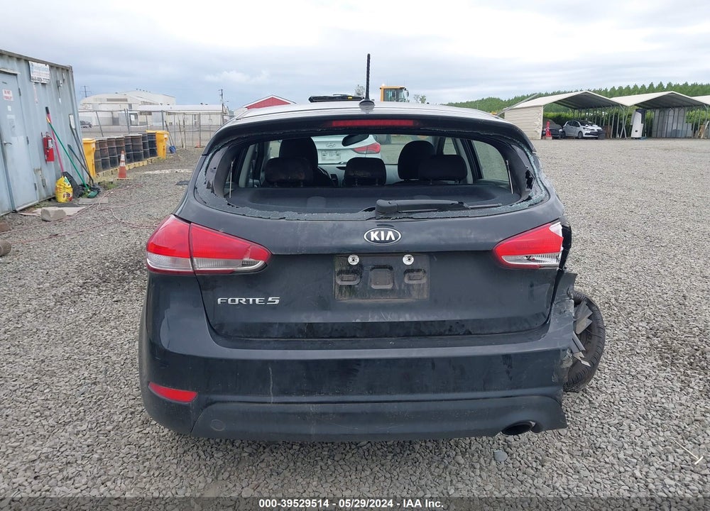 2018 KIA FORTE LX VIN: KNAFK5A83J5773858