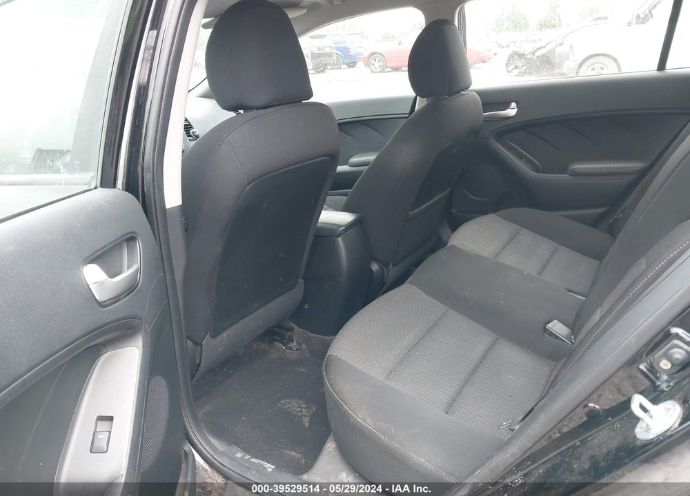 2018 KIA FORTE LX VIN: KNAFK5A83J5773858