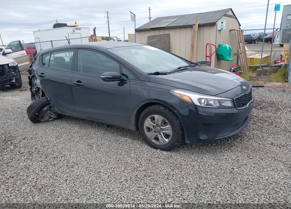 2018 KIA FORTE LX VIN: KNAFK5A83J5773858