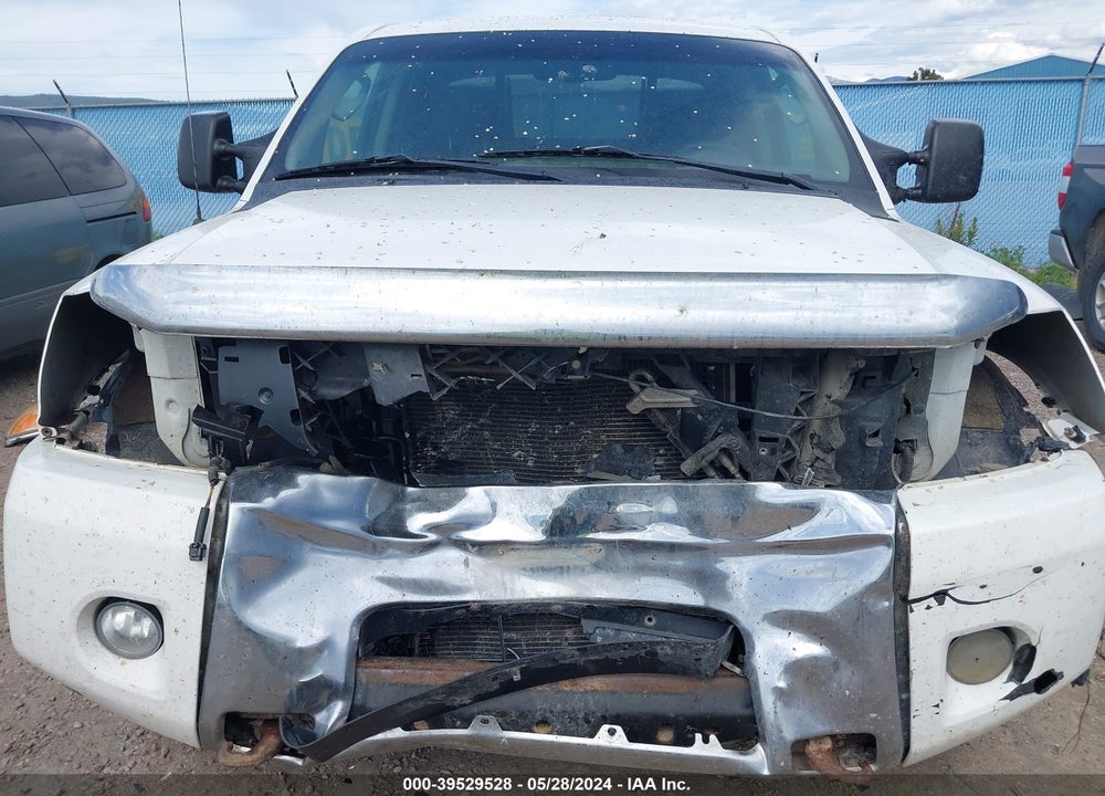 2011 NISSAN TITAN SL VIN: 1N6AA0EC9BN311899