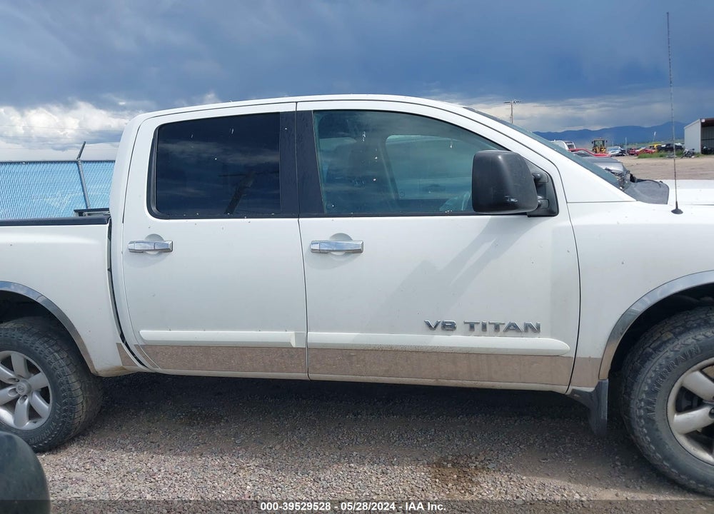 2011 NISSAN TITAN SL VIN: 1N6AA0EC9BN311899
