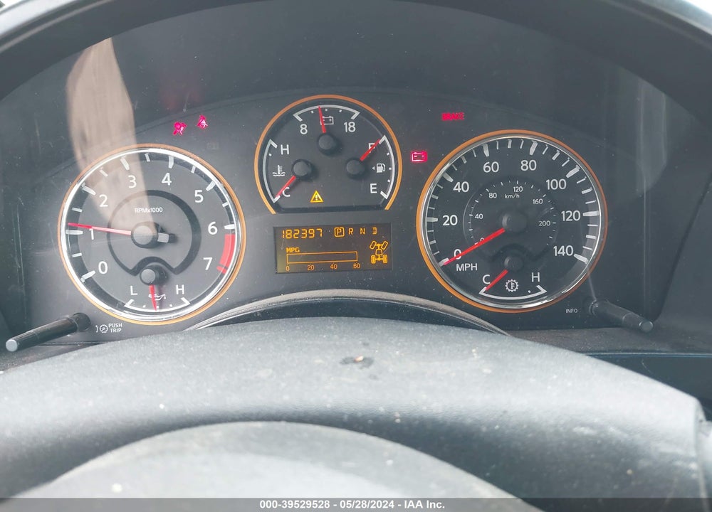 2011 NISSAN TITAN SL VIN: 1N6AA0EC9BN311899