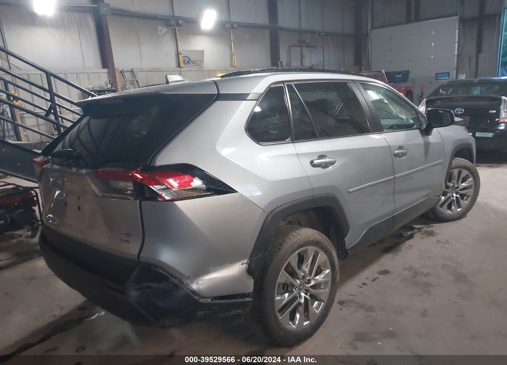 2021 TOYOTA RAV4 VIN: 2T3A1RFV8MW239418