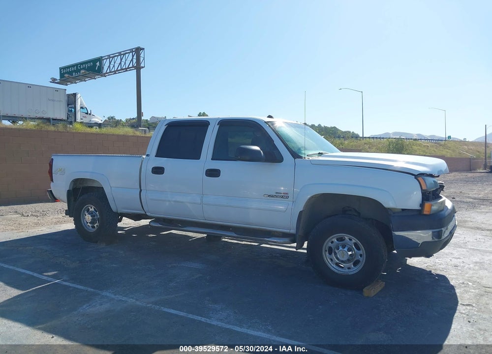 2005 CHEVROLET SILVERADO 2500HD LS VIN: 1GCHK23295F913821