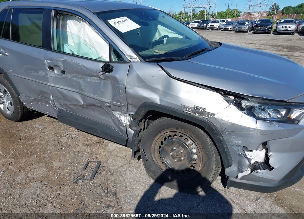 2022 TOYOTA RAV4 LE VIN: 2T3F1RFV3NC264980