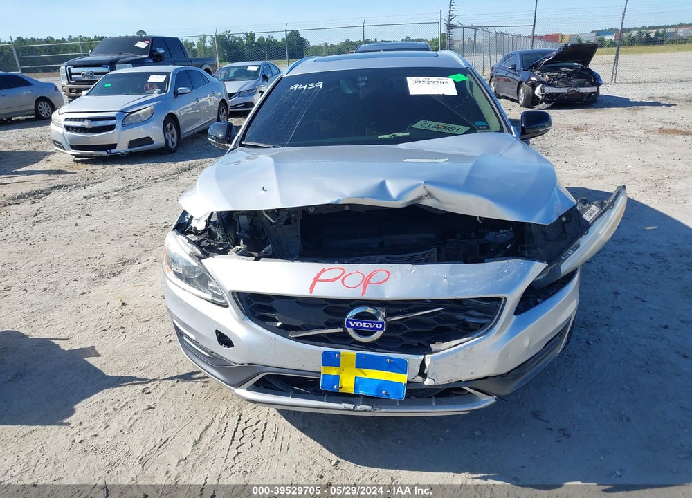 2015 VOLVO V60 CROSS COUNTRY T5 VIN: YV4612HKXF1000516