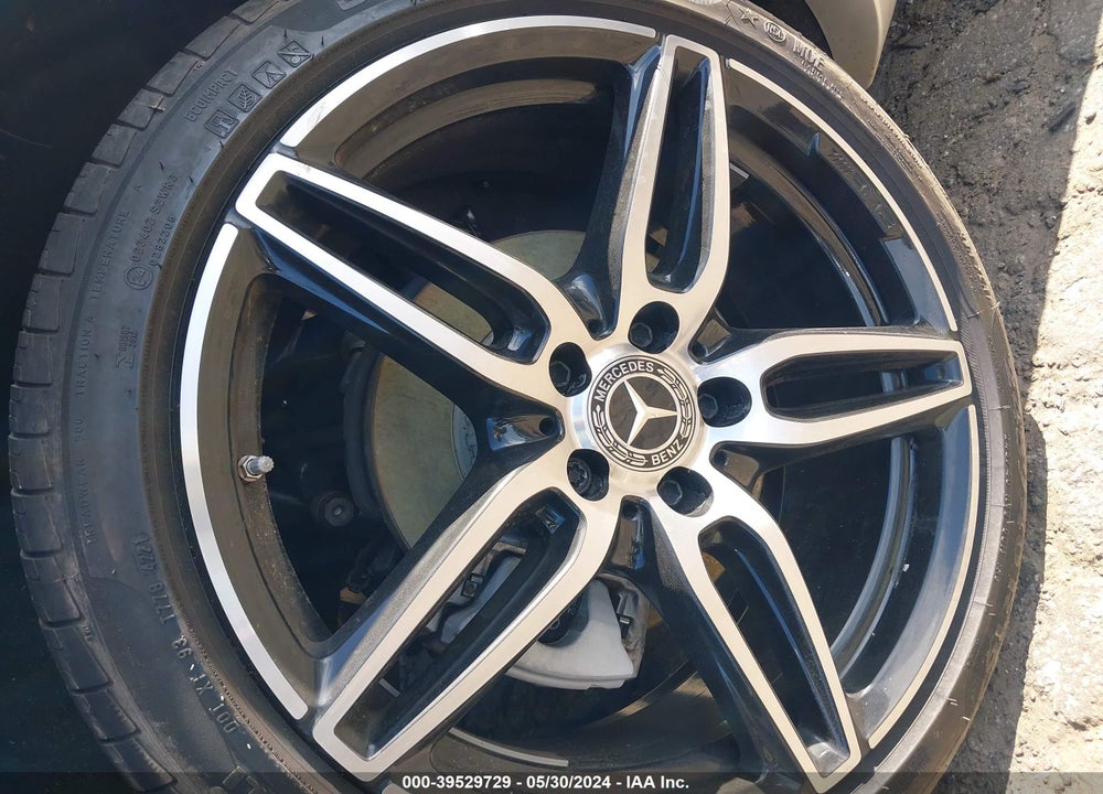2019 MERCEDES-BENZ E 300 VIN: WDDZF4JB4KA527782