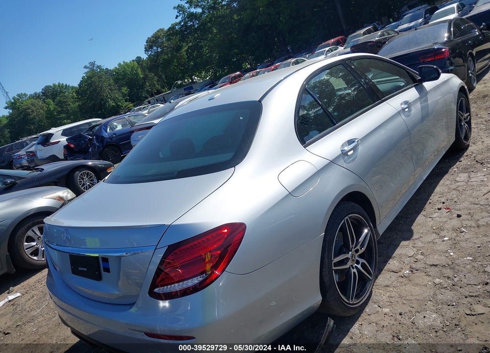 2019 MERCEDES-BENZ E 300 VIN: WDDZF4JB4KA527782