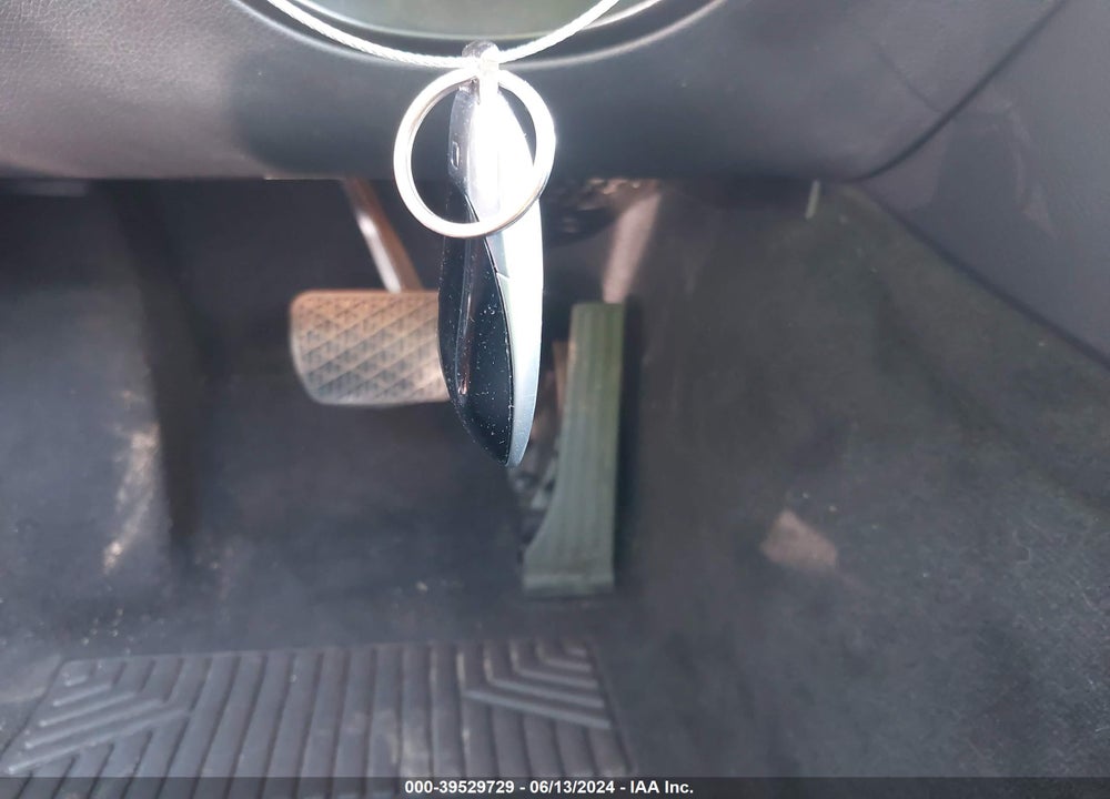 2019 MERCEDES-BENZ E 300 VIN: WDDZF4JB4KA527782