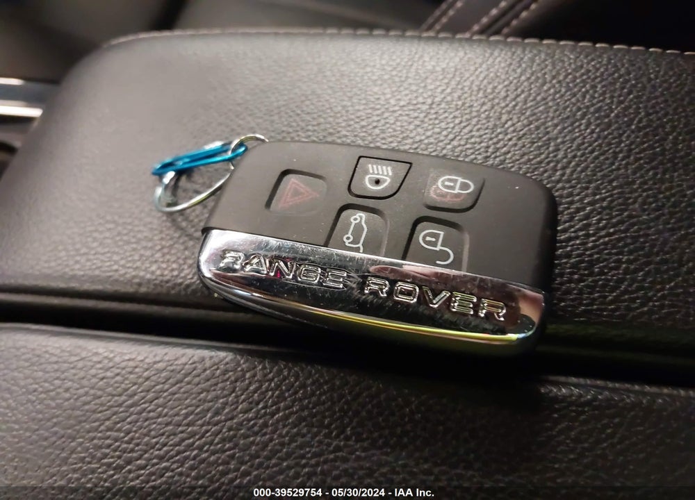 2019 LAND ROVER RANGE ROVER VELAR D180 S VIN: SALYB2EN8KA783118