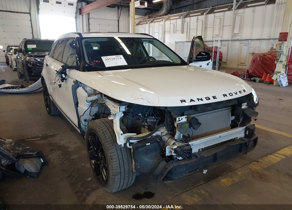 2019 LAND ROVER RANGE ROVER VELAR D180 S VIN: SALYB2EN8KA783118