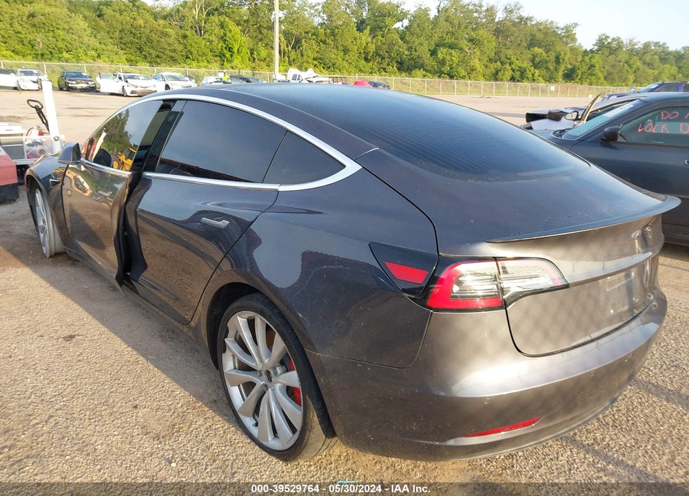 2018 TESLA MODEL 3 LONG RANGE/PERFORMANCE VIN: 5YJ3E1EB5JF105814