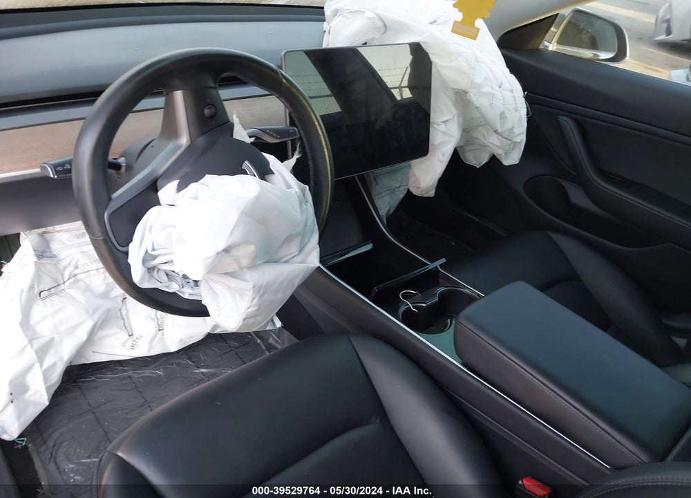 2018 TESLA MODEL 3 LONG RANGE/PERFORMANCE VIN: 5YJ3E1EB5JF105814
