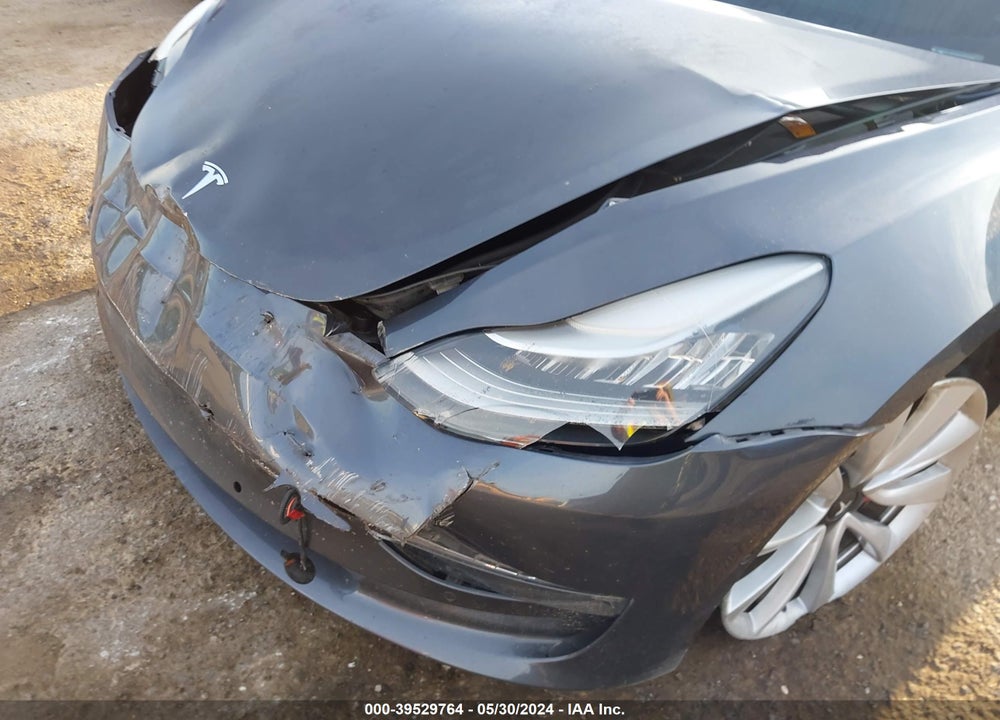 2018 TESLA MODEL 3 LONG RANGE/PERFORMANCE VIN: 5YJ3E1EB5JF105814