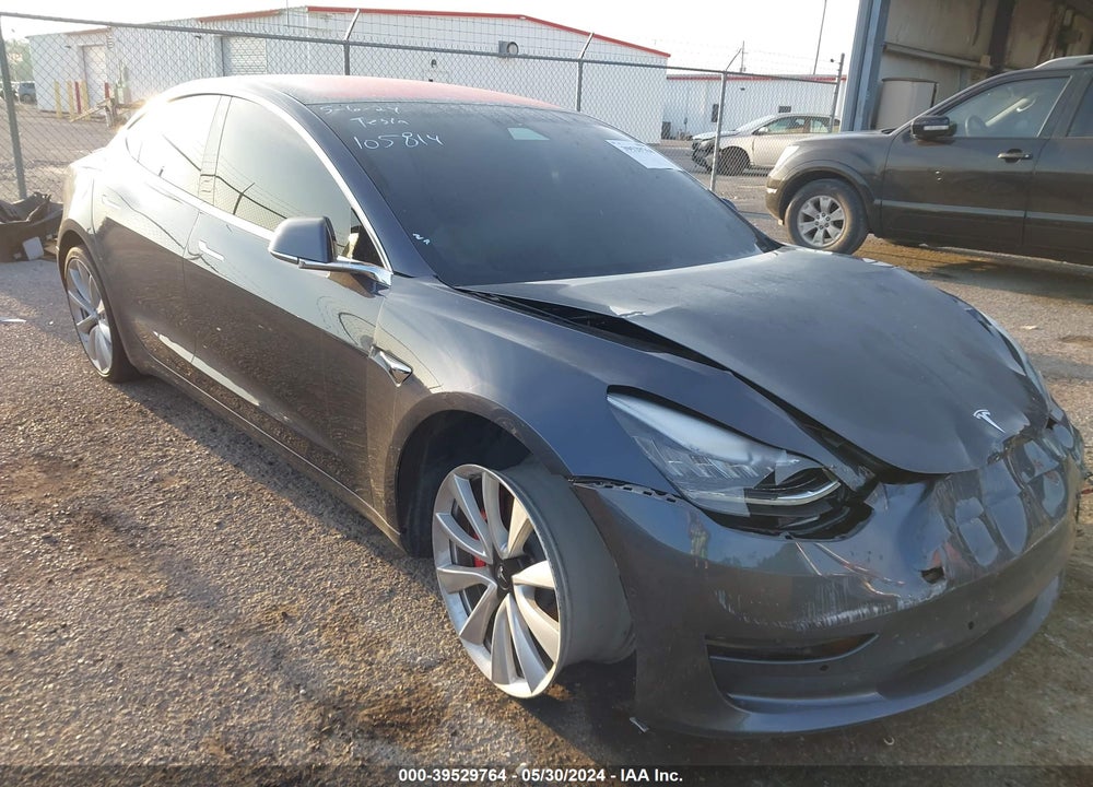 2018 TESLA MODEL 3 LONG RANGE/PERFORMANCE VIN: 5YJ3E1EB5JF105814