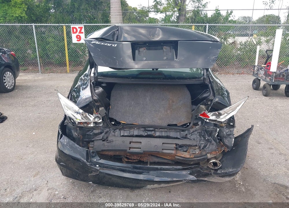 2010 HONDA ACCORD 2.4 EX-L VIN: 1HGCP2F82AA002105
