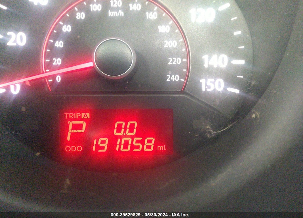 2011 KIA SORENTO EX V6 VIN: 5XYKUDA27BG150818