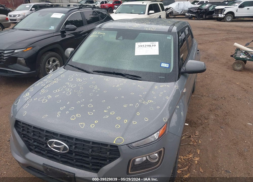 2022 HYUNDAI VENUE SE VIN: KMHRB8A31NU208151