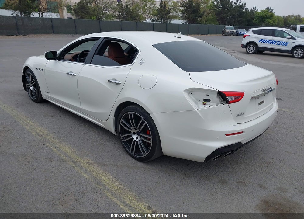 2019 MASERATI GHIBLI S Q4 GRANSPORT VIN: ZAM57YTSXK1315118