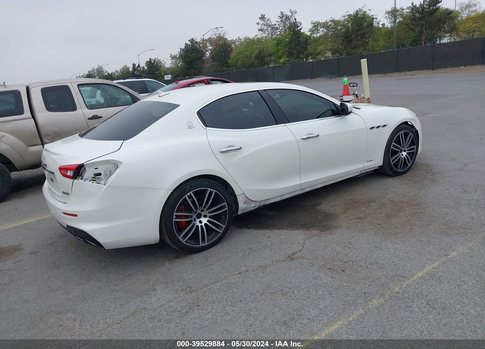 2019 MASERATI GHIBLI S Q4 GRANSPORT VIN: ZAM57YTSXK1315118