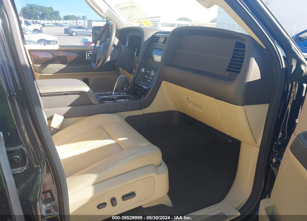 2017 LINCOLN NAVIGATOR L RESERVE VIN: 5LMJJ3KT6HEL03995