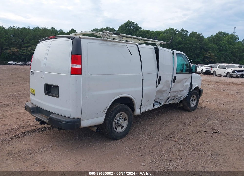 2022 CHEVROLET EXPRESS CARGO RWD 2500 REGULAR WHEELBASE WT VIN: 1GCWGAFP3N1212523