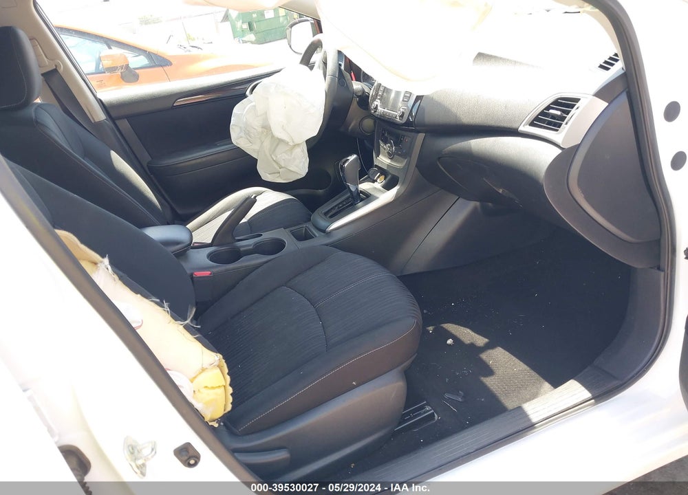 2018 NISSAN SENTRA SV VIN: 3N1AB7AP3JL618715