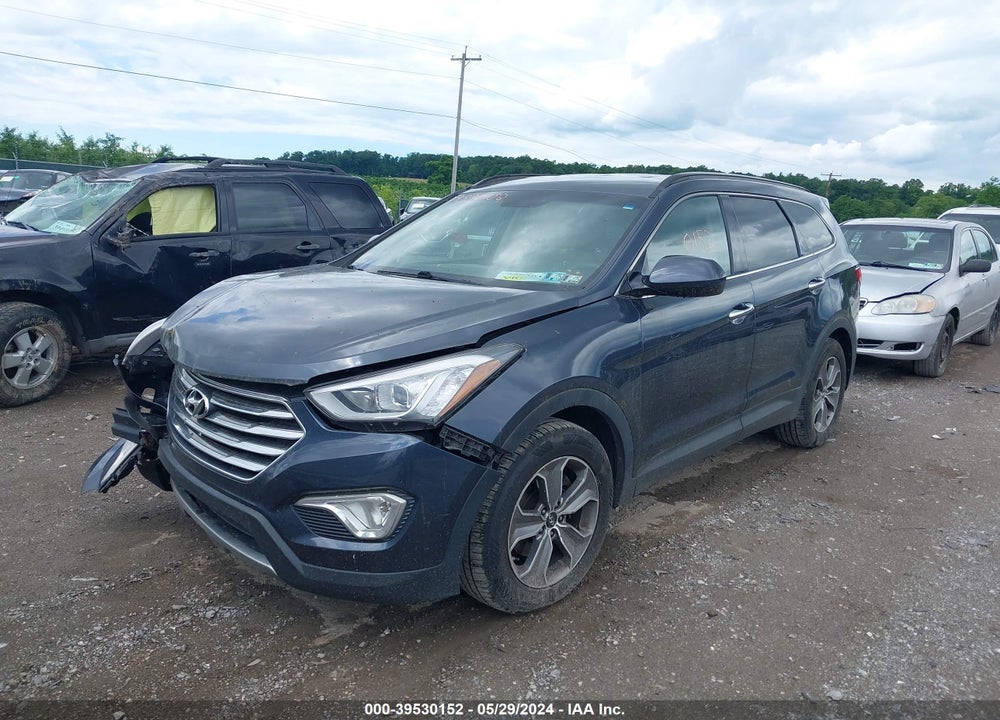 2016 HYUNDAI SANTA FE SE VIN: KM8SMDHF2GU134021