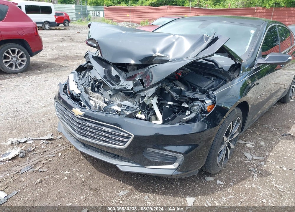 2018 CHEVROLET MALIBU LT VIN: 1G1ZD5ST2JF198216