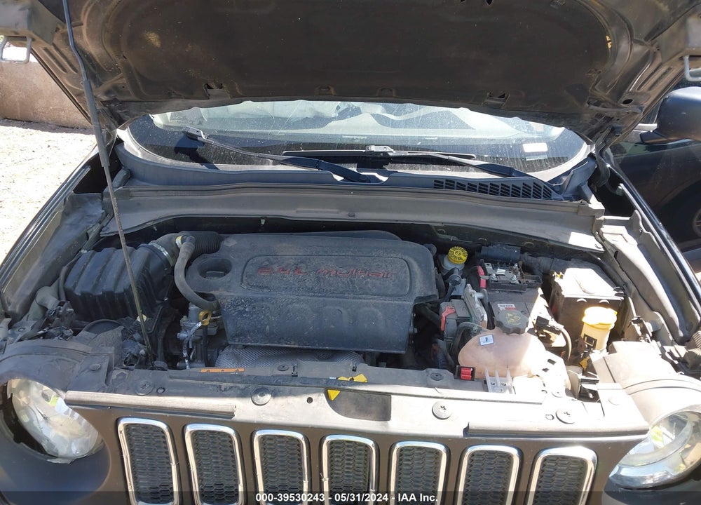 2017 JEEP RENEGADE VIN: ZACCJBAB1HPE89018