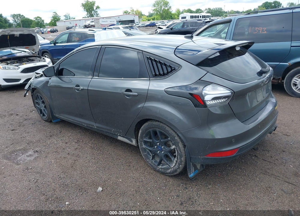 2017 FORD FOCUS SEL VIN: 1FADP3M24HL239089