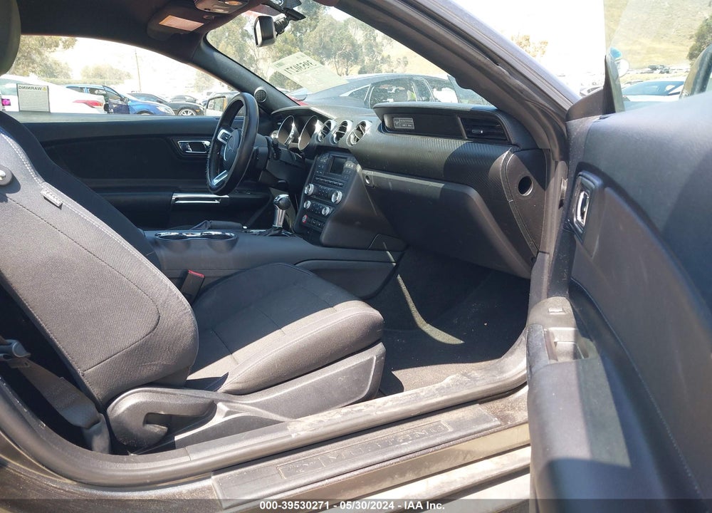2015 FORD MUSTANG V6 VIN: 1FA6P8AMXF5408688