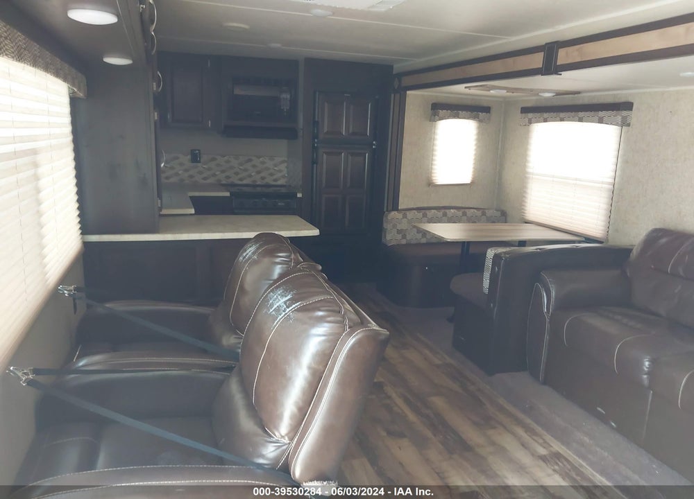 2016 PALOMINO PUMA 3 VIN: 4X4TPUF20GP061269