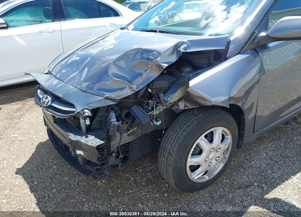 2016 HYUNDAI ACCENT SE VIN: KMHCT4AE4GU960068