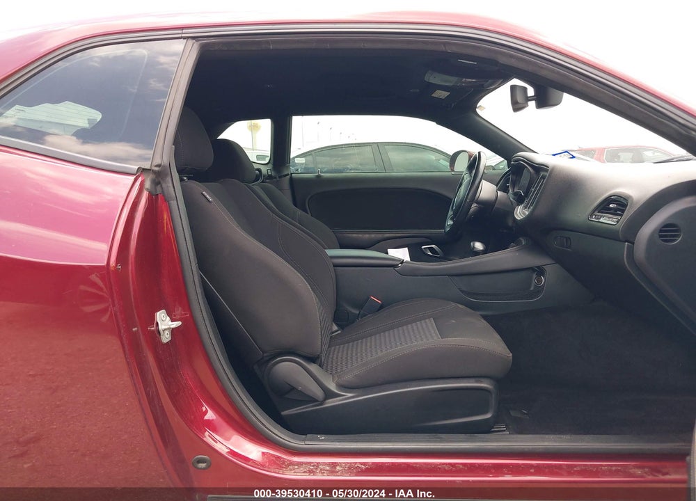 2018 DODGE CHALLENGER SXT VIN: 2C3CDZAG6JH204661