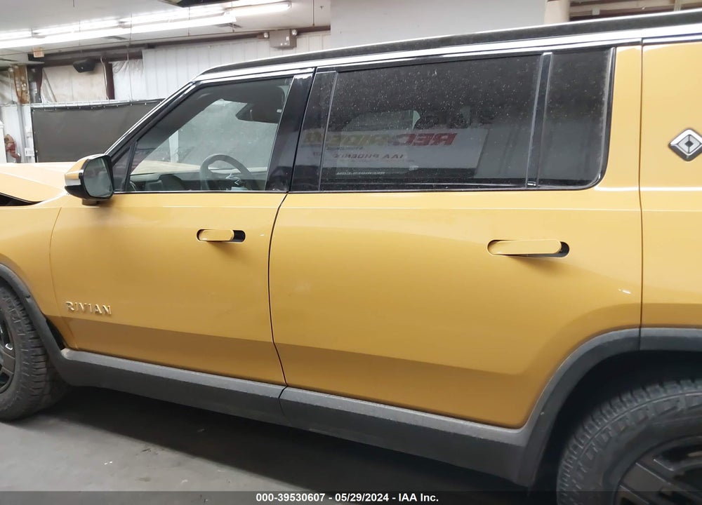 2023 RIVIAN R1S ADVENTURE VIN: 7PDSGABA1PN013037