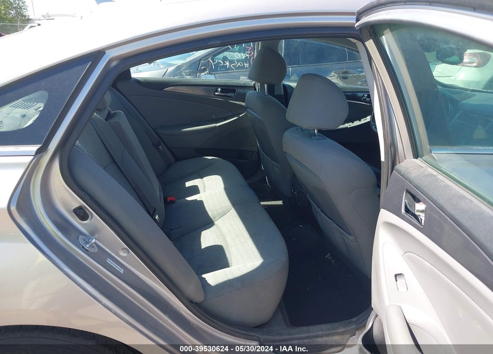 2012 HYUNDAI SONATA HYBRID VIN: KMHEC4A43CA035485