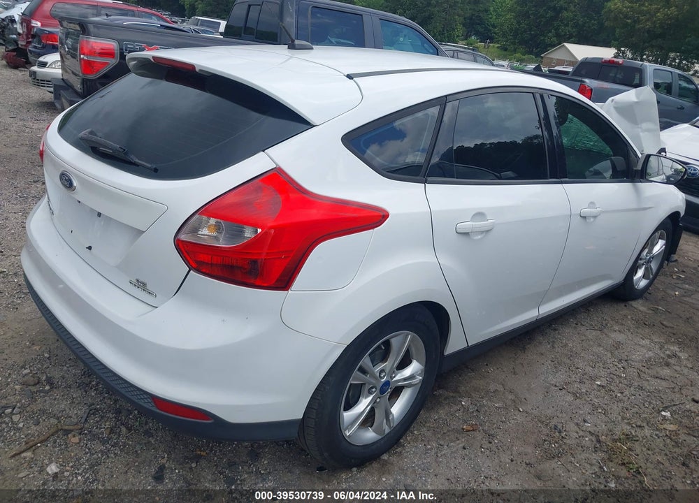 2014 FORD FOCUS SE VIN: 1FADP3K25EL163509