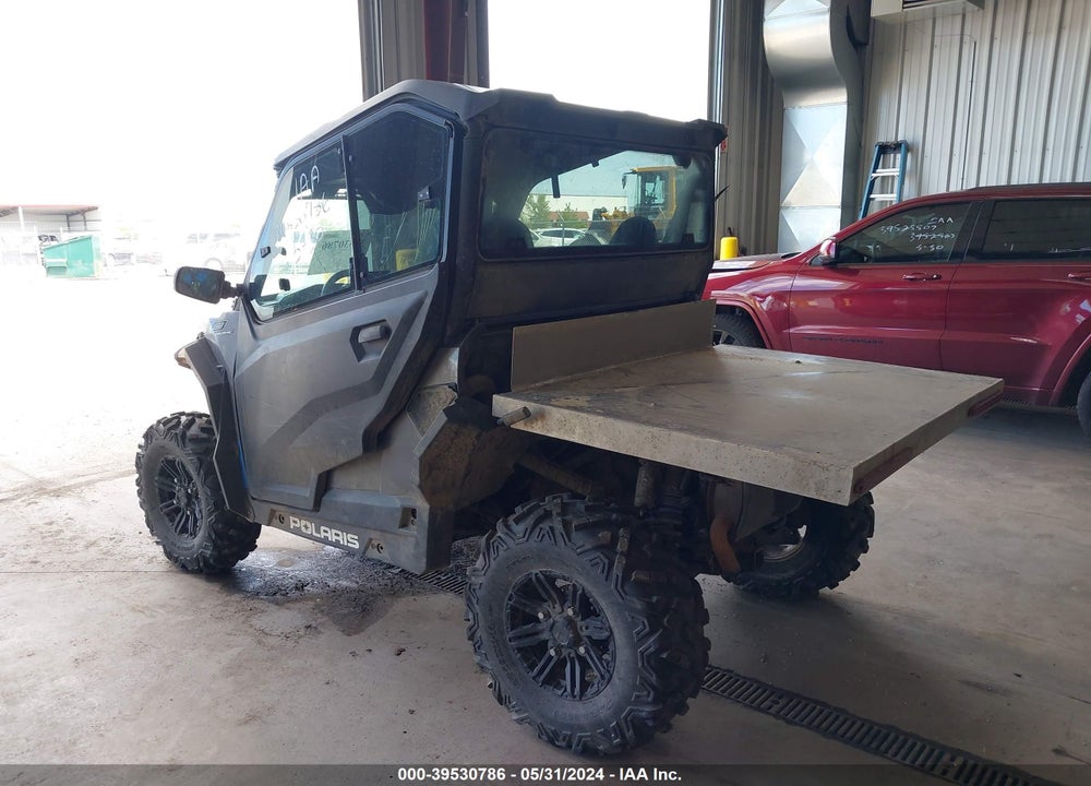 2019 POLARIS GENERAL VIN: 3NSRGU997KH485028