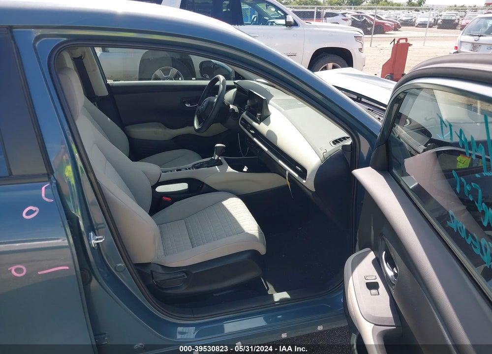 2024 HONDA HR-V AWD LX VIN: 3CZRZ2H32RM765559