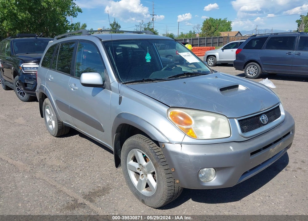 2005 TOYOTA RAV4 VIN: JTEHD20V556036779