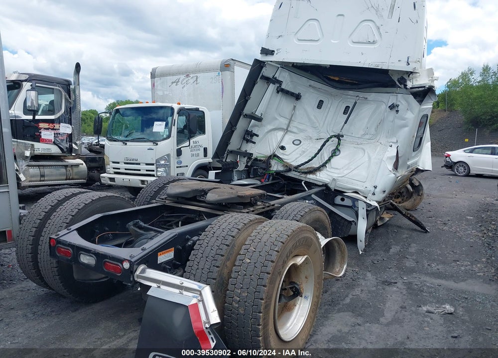 2023 FREIGHTLINER NEW CASCADIA 126 VIN: 3AKJHHDR5PSUM0998