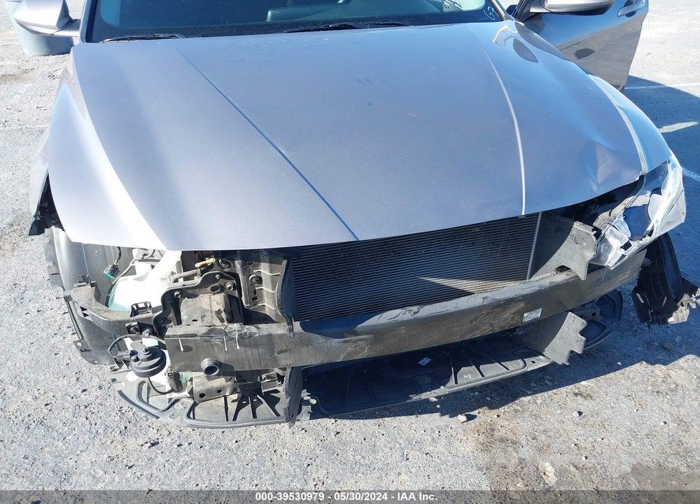 2021 HYUNDAI ELANTRA SEL VIN: KMHLM4AG0MU210015